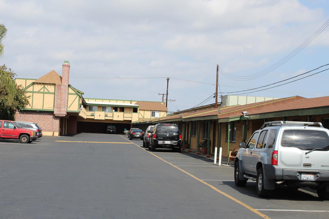 Starlite Motel Bellflower Kültér fotó